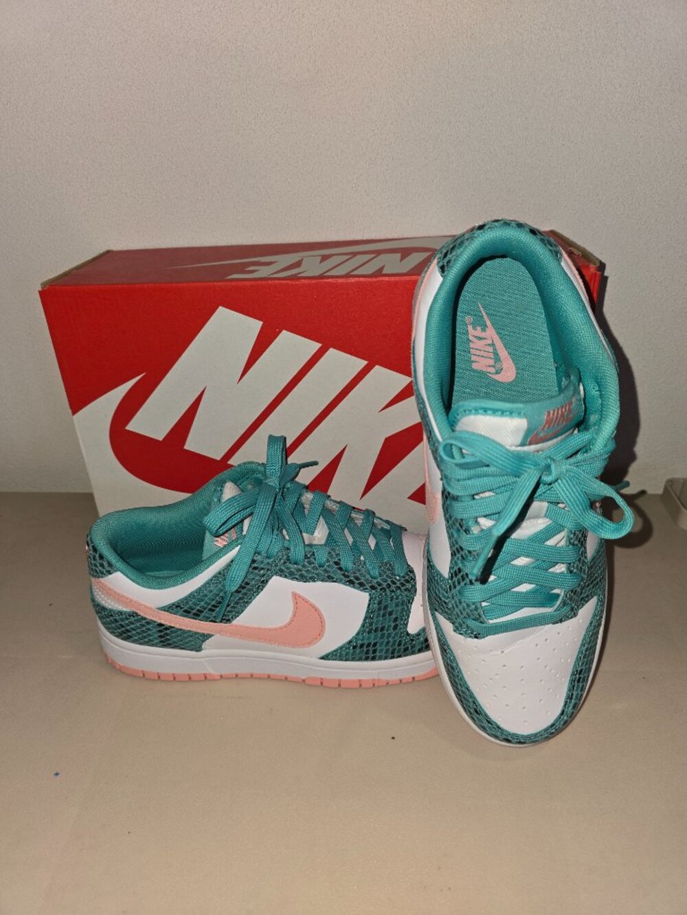 Nike Dunk Low ME Washed Teal Coral Women’s 9 Men’s 7.5 DR8577‑300
